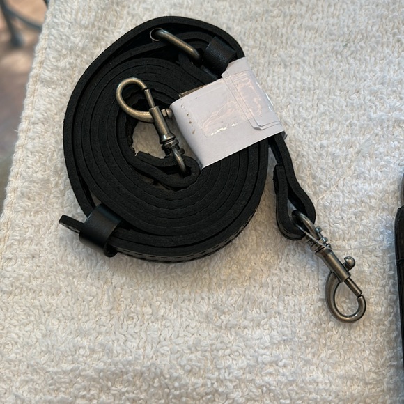 Patricia Nash Cell Phone Wallet - Picture 2 of 7